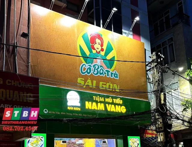 Thiết kế bảng hiệu hủ tiếu theo phong cách dân dã