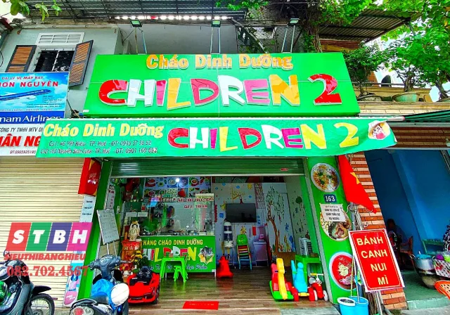 Bảng hiệu cháo dinh dưỡng thiết kế dễ thương thân thiện