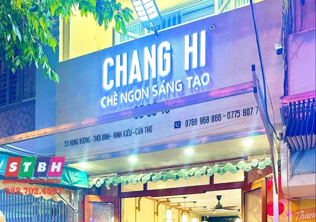 Bảng hiệu quán chè dễ vệ sinh, bảo trì