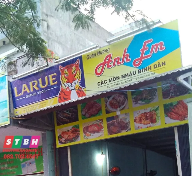 Bảng hiệu quán nhậu bình dân thiết kế đơn giản dễ nhớ