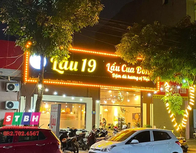 Mẫu bảng hiệu quán nhậu chất liệu mica