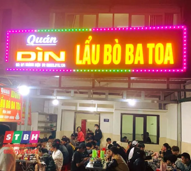 Mẫu bảng hiệu quán lẩu chất liệu LED