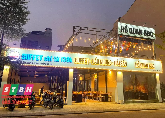 Bảng hiệu quán nướng thiết kế hài hòa, dễ ghi nhớ thương hiệu