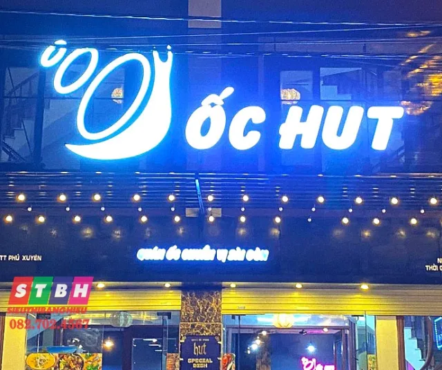 Mẫu bảng hiệu chất liệu mica