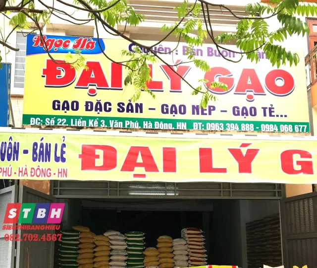 Thiết kế bảng hiệu gạo giúp nhận diện thương hiệu
