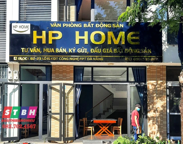 Làm bảng hiệu nhà đất đẹp và thu hút khách