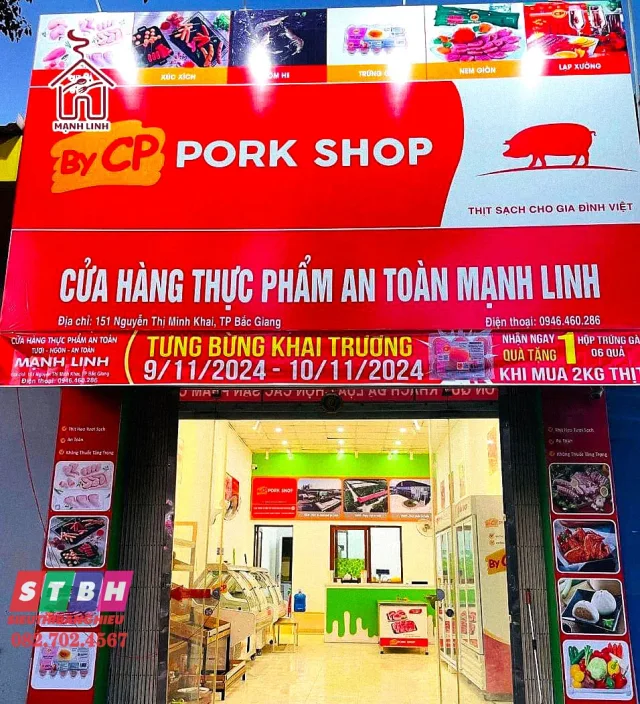 Bảng Hiệu Cửa Hàng Thực Phẩm in decal UV sống động