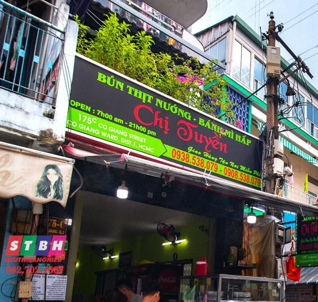 Thiết kế bảng hiệu bún thịt nướng đẹp mắt thu hút khách