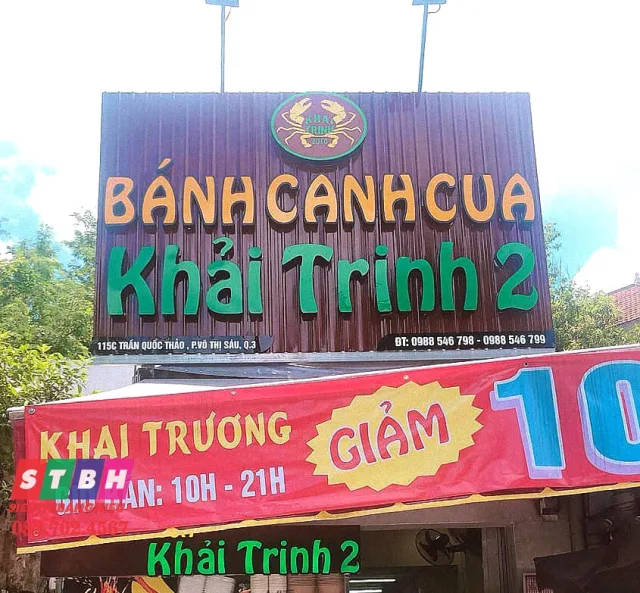 Bảng hiệu bánh canh phù hợp khu vực dân cư đông