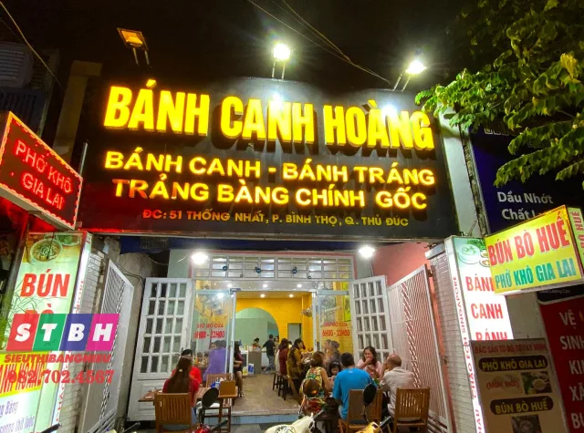 Bảng hiệu bánh canh giúp khách hàng dễ ghi nhớ