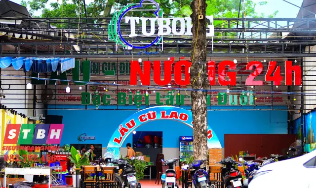 Bảng hiệu quán ăn gia đình đẹp phù hợp nhiều mô hình kinh doanh