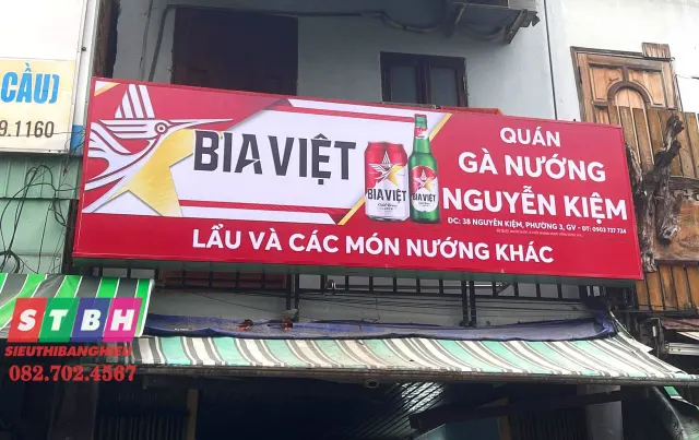 Bảng hiệu gà nướng giá rẻ thi công nhanh bền đẹp