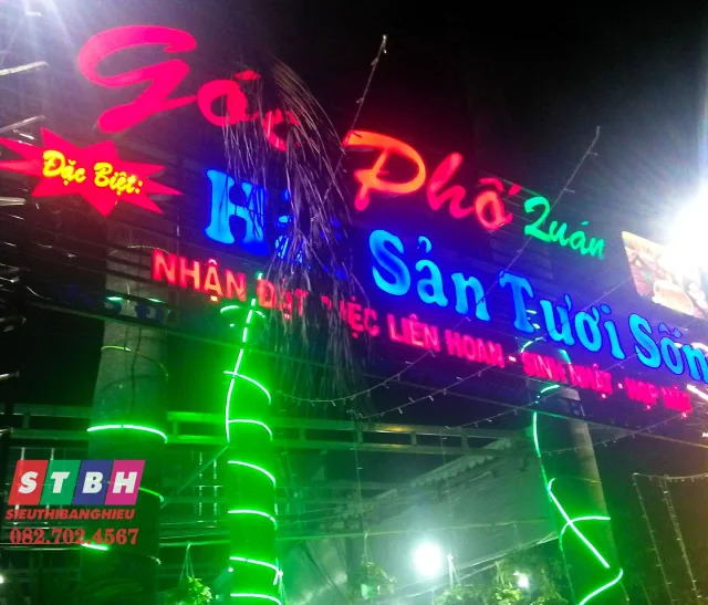 Bảng hiệu quán nhậu hải sản đẹp sáng rõ tiết kiệm điện