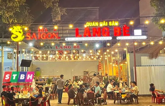 Bảng hiệu quán nhậu hải sản đẹp giúp quán nổi bật ban đêm