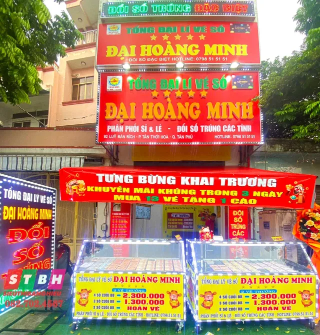 Bảng hiệu đại lý vé số sang trọng kết hợp đèn LED nổi bật