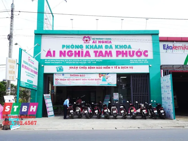 Bảng hiệu phòng khám đa khoa đẹp chữ rõ dễ quan sát