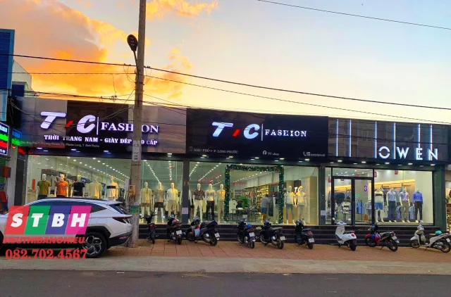 Bảng hiệu shop quần áo nam hiện đại, đơn giản mà nổi bật