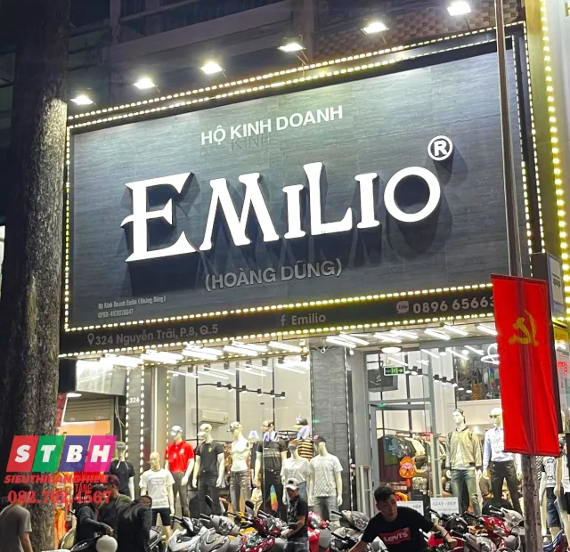 Bảng hiệu shop quần áo nam đẹp, phù hợp khu phố kinh doanh