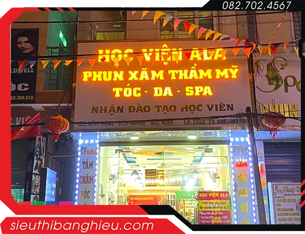 Bảng hiệu phun xăm thẩm mỹ