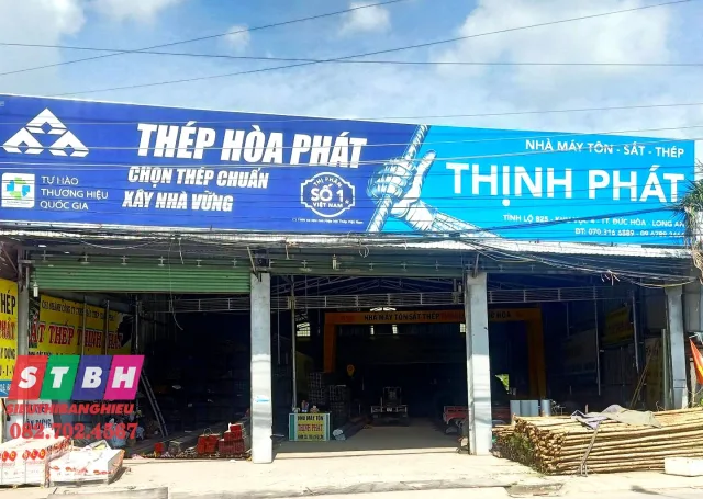 Bảng hiệu cửa hàng sắt thép sang trọng kết hợp chữ nổi chuyên nghiệp