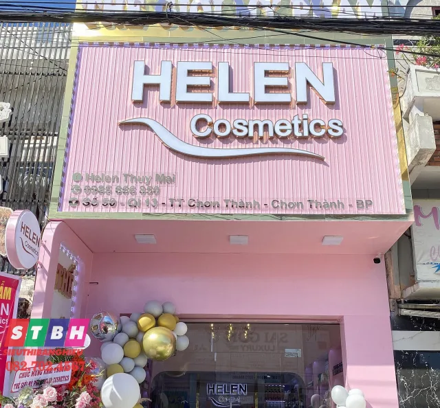 Bảng hiệu shop mỹ phẩm sang trọng tạo điểm nhấn mặt tiền