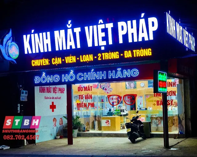 Bảng hiệu shop mắt kính uy tín, đẹp, chất liệu tốt, sử dụng lâu dài