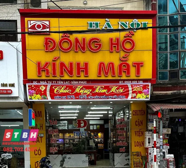 Bảng hiệu shop mắt kính uy tín, đẹp, hoàn thiện đẹp mắt, dễ nổi bật