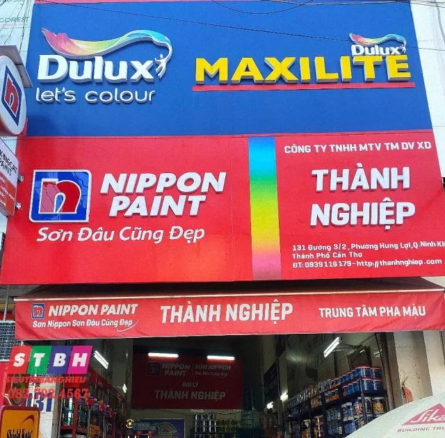 Bảng hiệu đại lý sơn chuẩn nhận diện màu sắc của hãng.