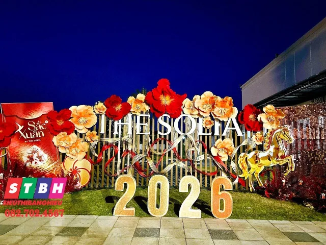 Backdrop trang trí Tết giá rẻ thiết kế tinh tế và nổi bật