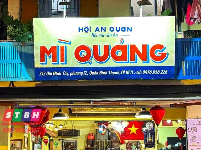 Bảng hiệu bạt Hiflex cửa hàng tại Quận Bình Tân, giải pháp giá rẻ và dễ thi công