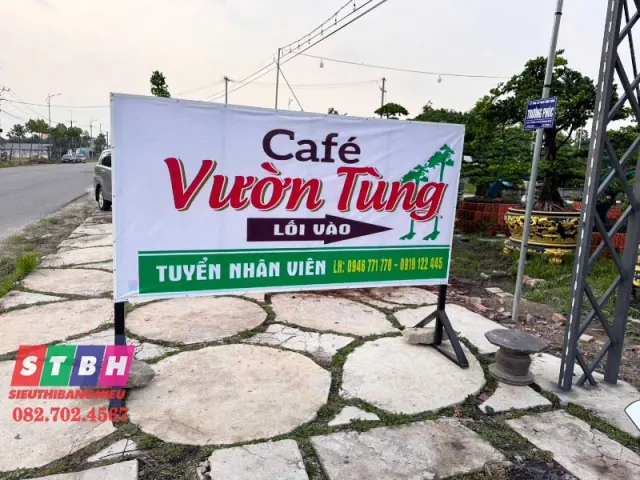 Standee Chân Sắt đẹp giá rẻ thiết kế hiện đại