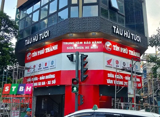 Bảng hiệu gara ô tô nổi bật mặt tiền