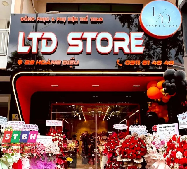 ảng hiệu shop thể thao đẹp thu hút