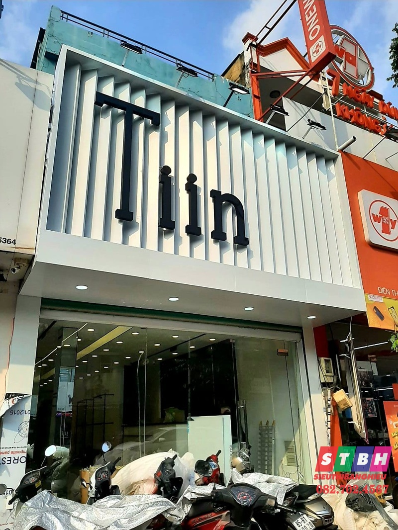 Giá bảng hiệu chữ nổi alu