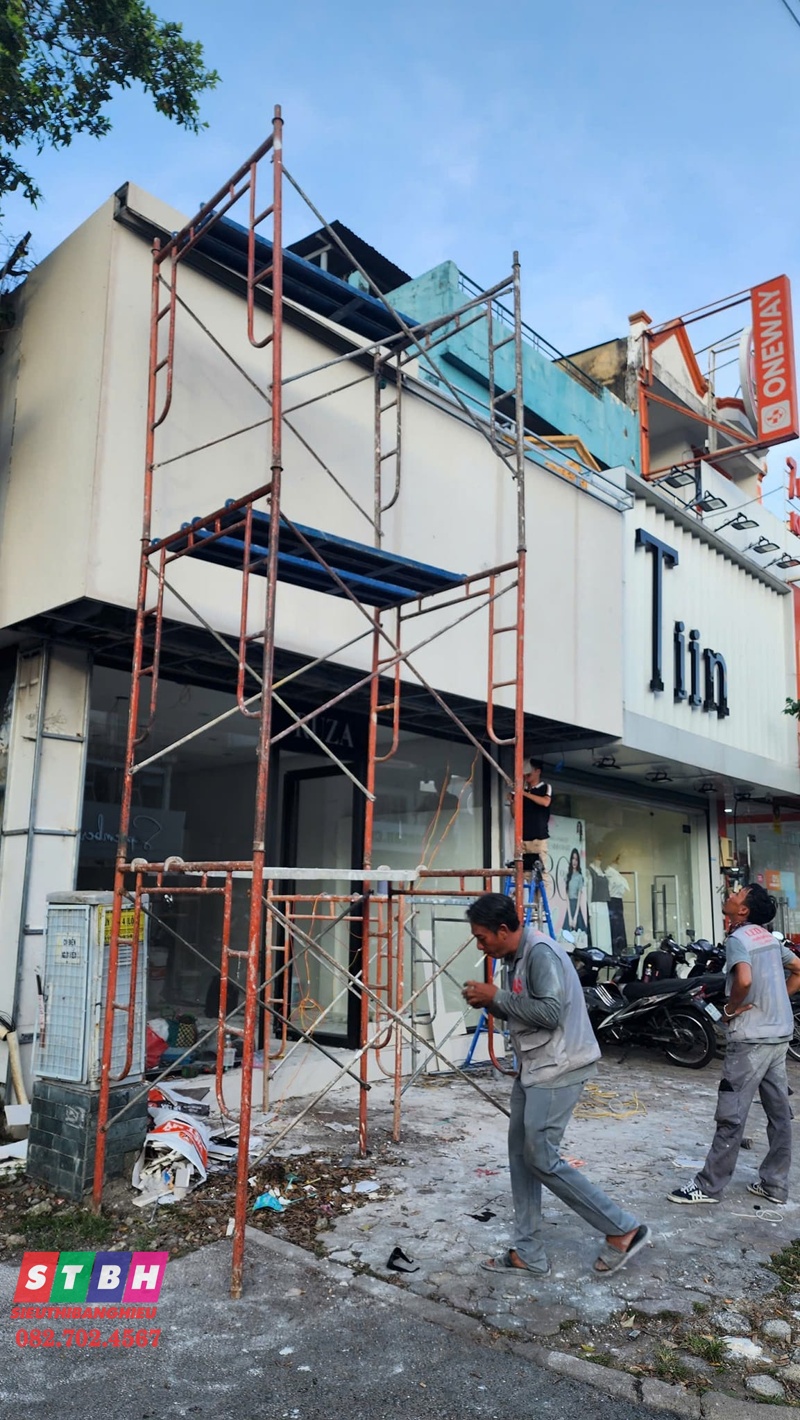Thi công bảng hiệu quảng cáo tphcm
