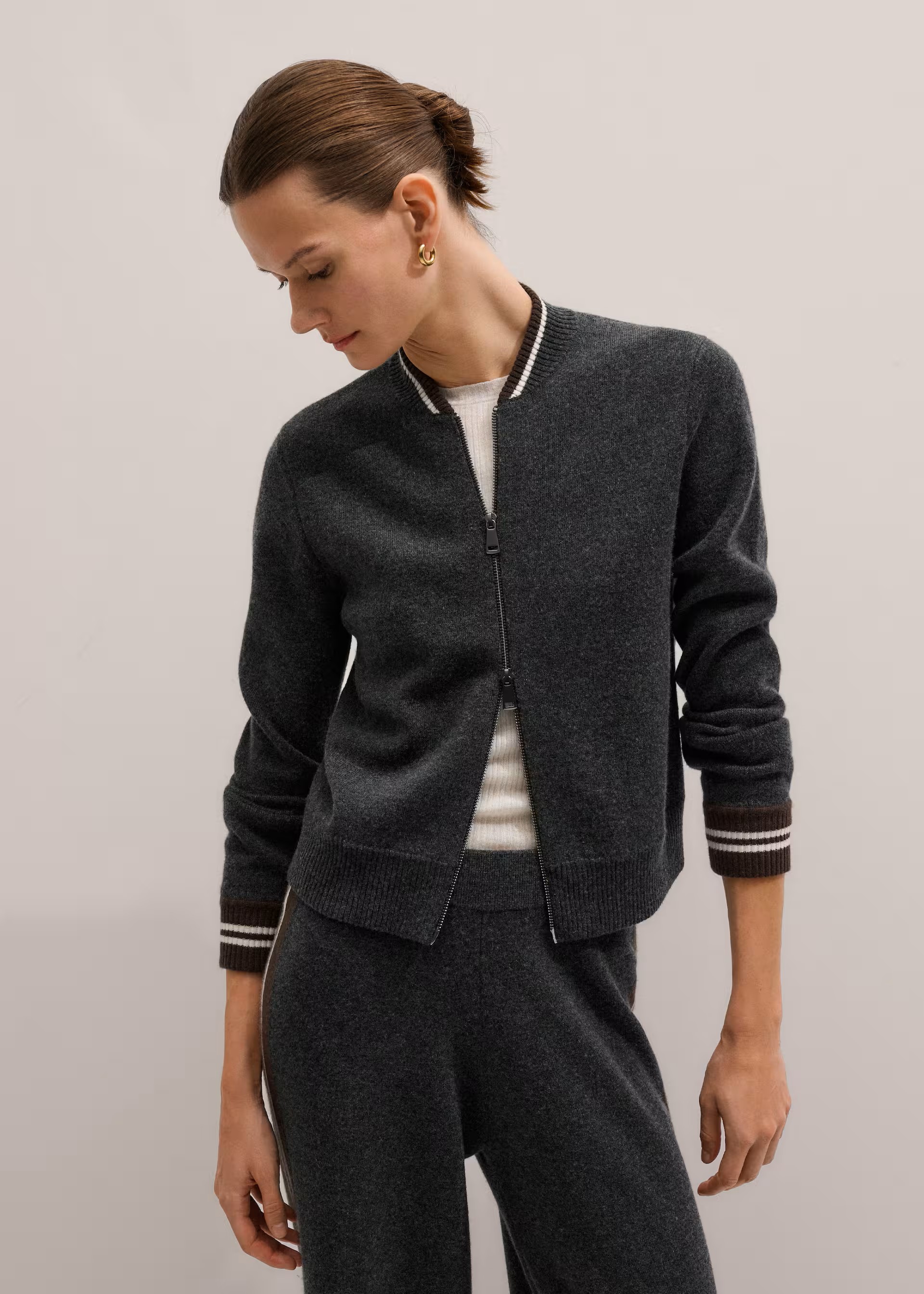 Merino-Cashmere Blend Knit Bomber jacket