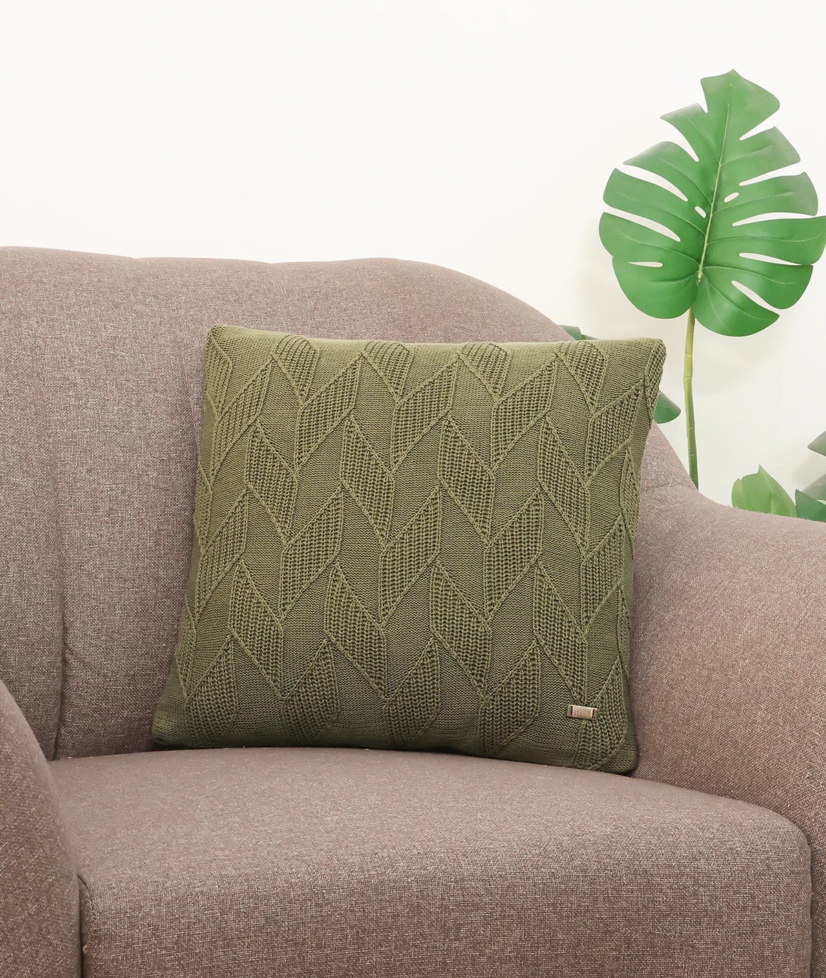 Rio Avocado Cotton Knitted Decorative Cushion Cover
