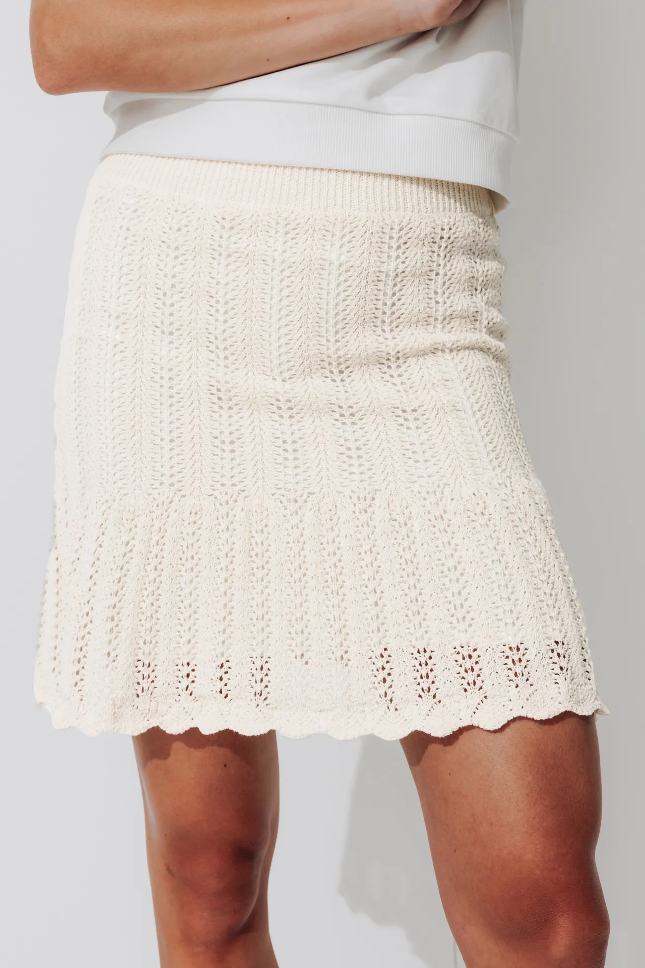 Short Crochet Knit Skirt – Ecru