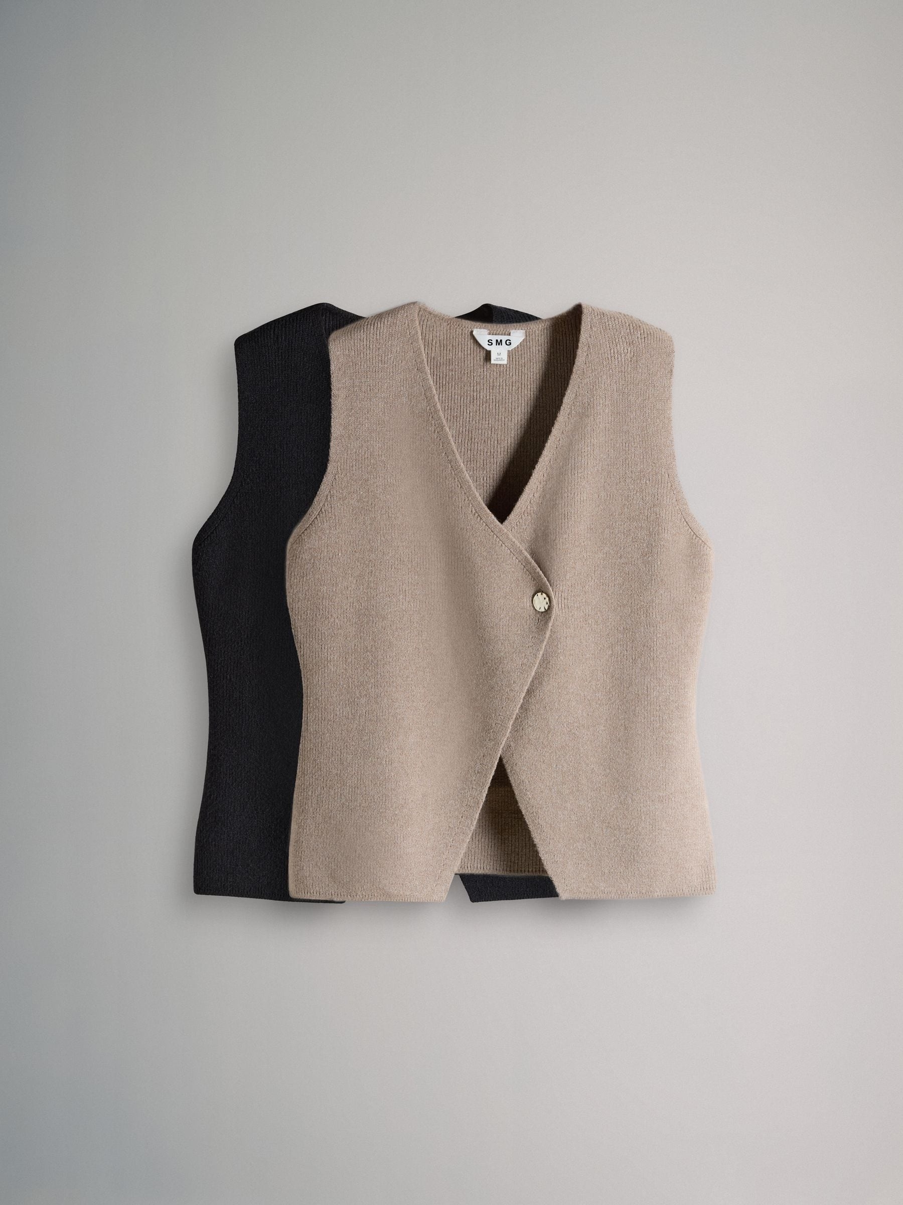 Neutral/Black Knitted Gold Button Ribbed Waistcoat
