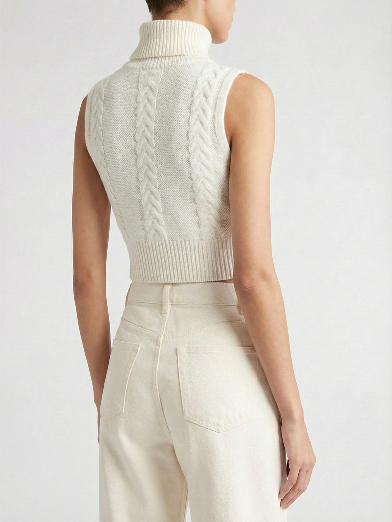 Classic Cable Knit Sleeveless Turtleneck Vest