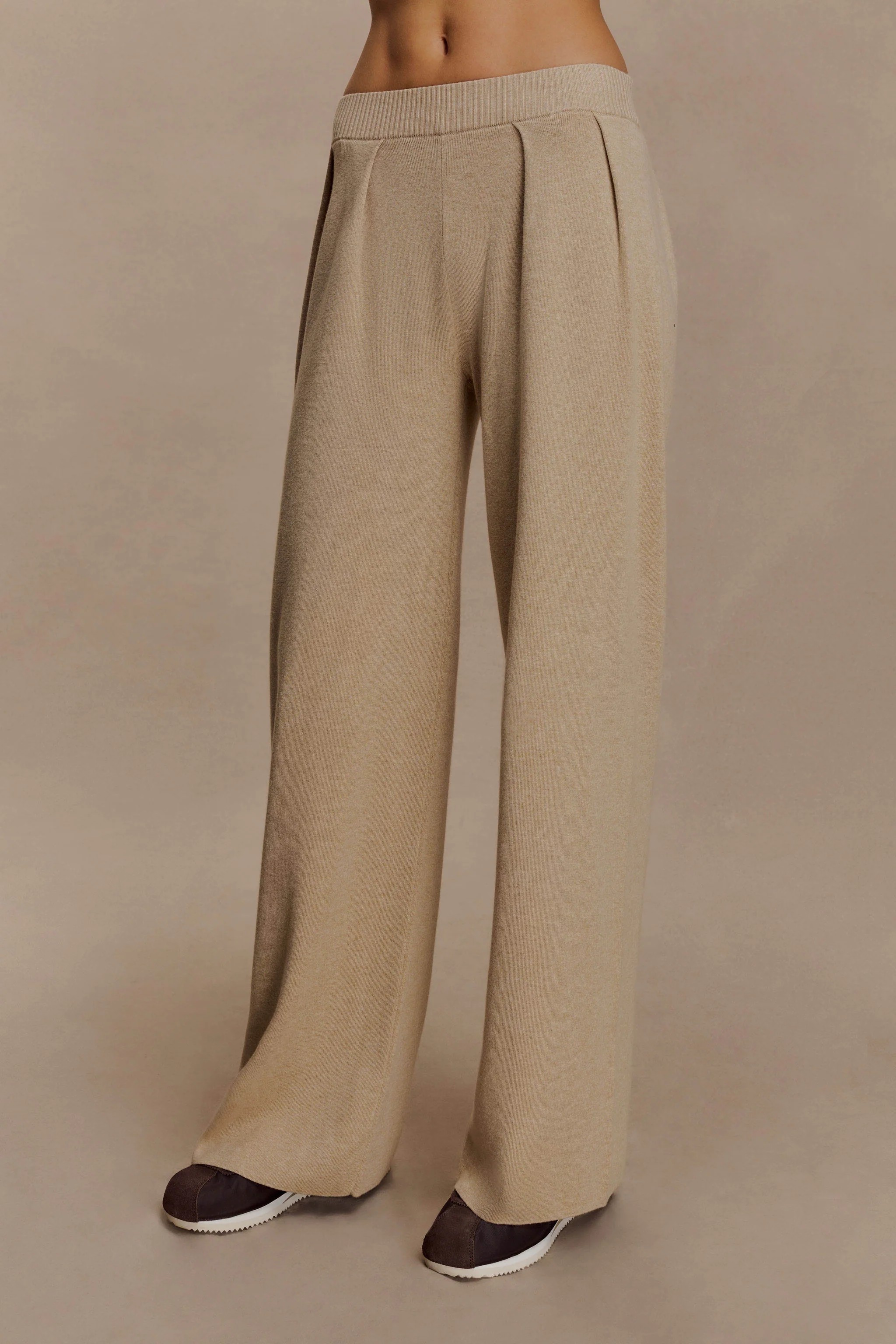 Gathered Silk Blend Knit Pants – Sand