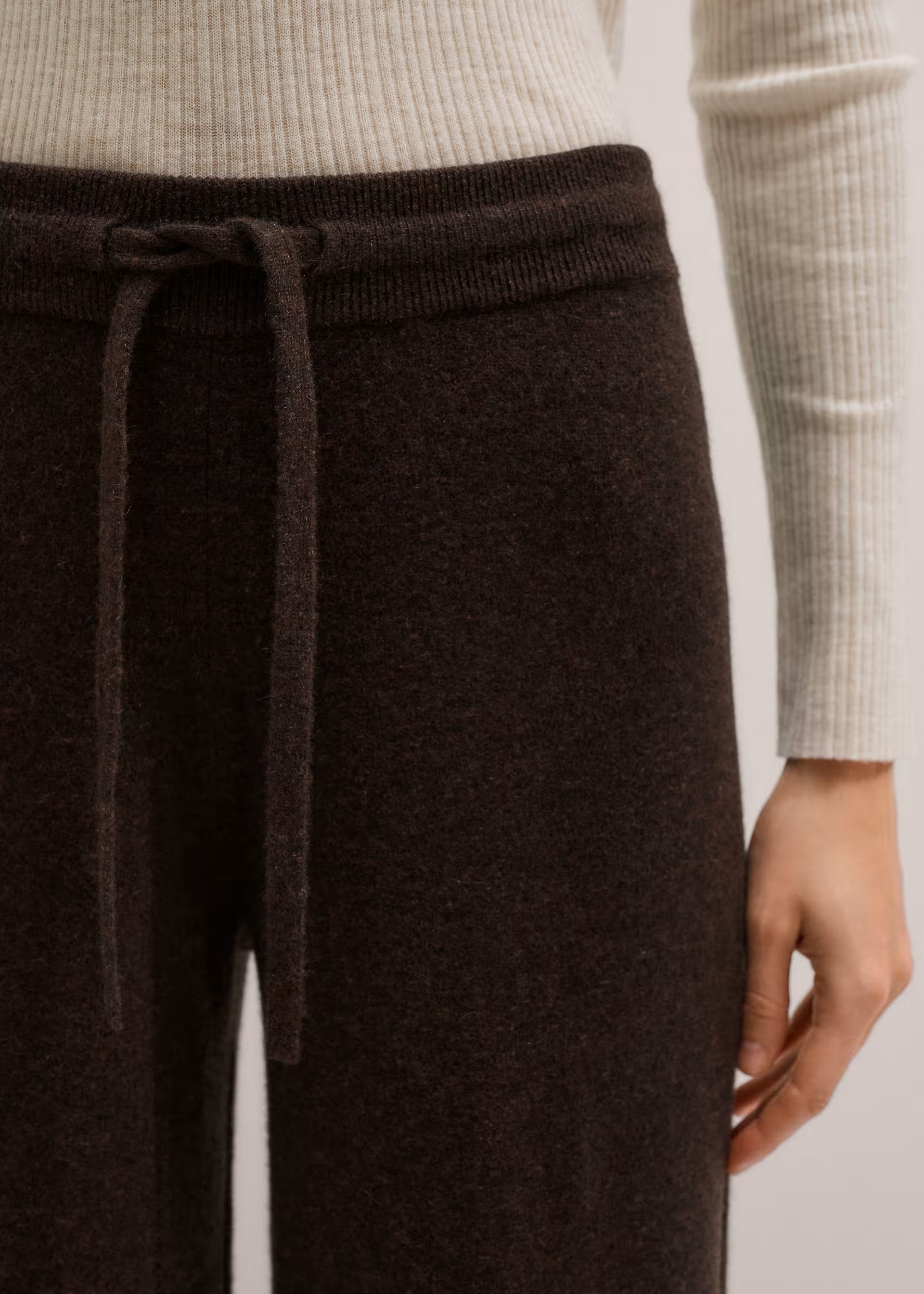 Wide-Leg 100% Cashmere Knit Pant