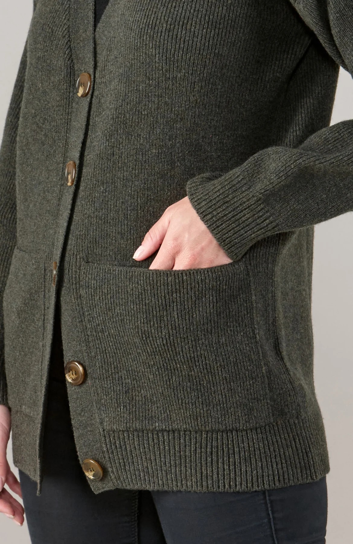 100% British Lambswool V-Neck Ribbed Cardigan