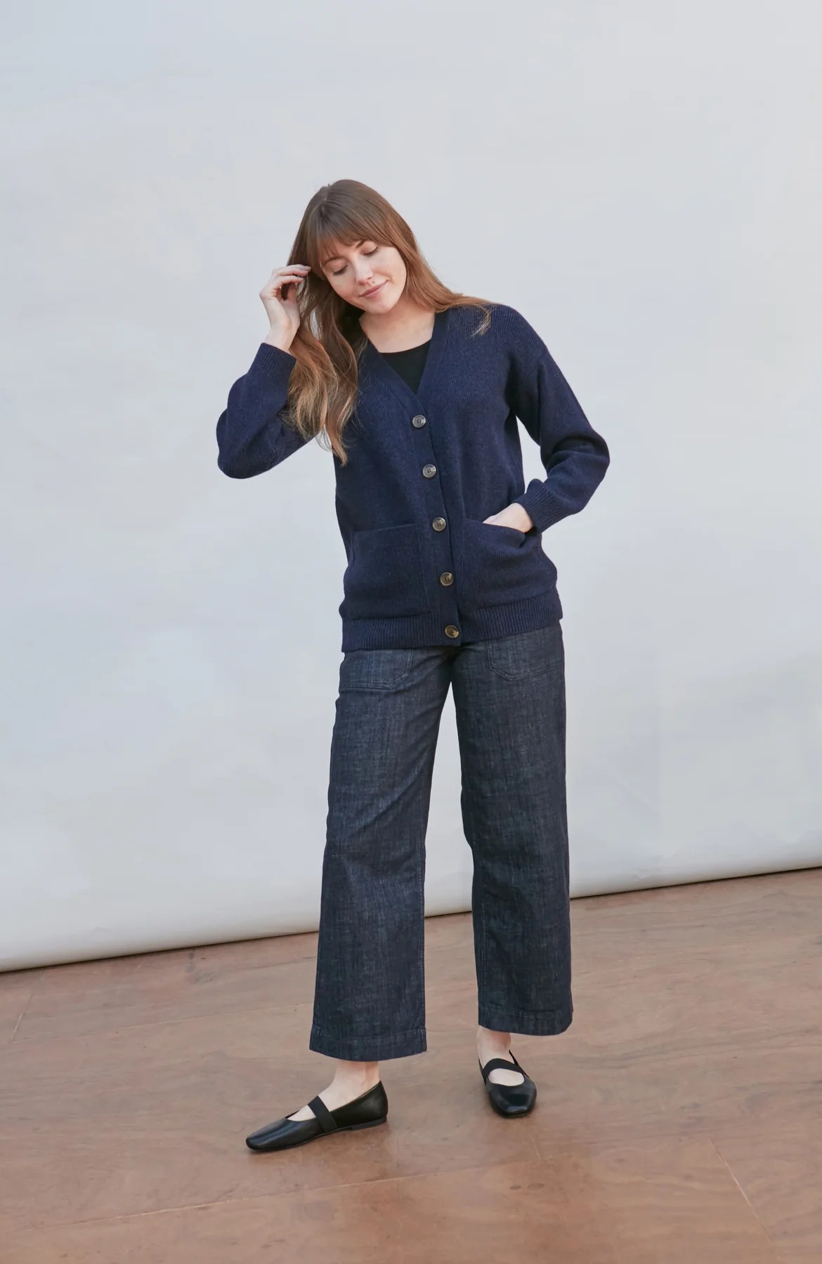 100% British Lambswool V-Neck Ribbed Cardigan