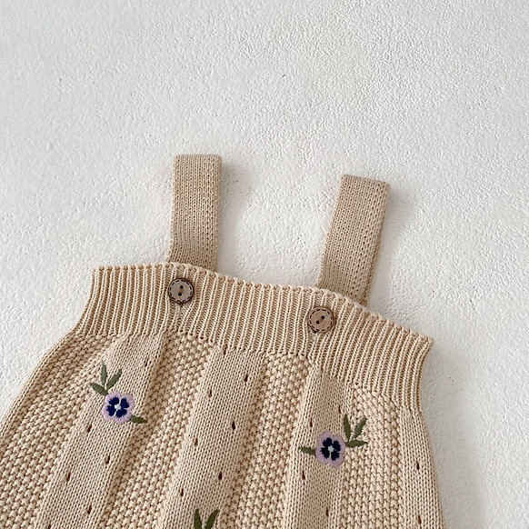 Beige Organic Cotton Viola Embroidery Baby Set