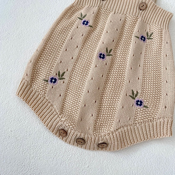 Beige Organic Cotton Viola Embroidery Baby Set