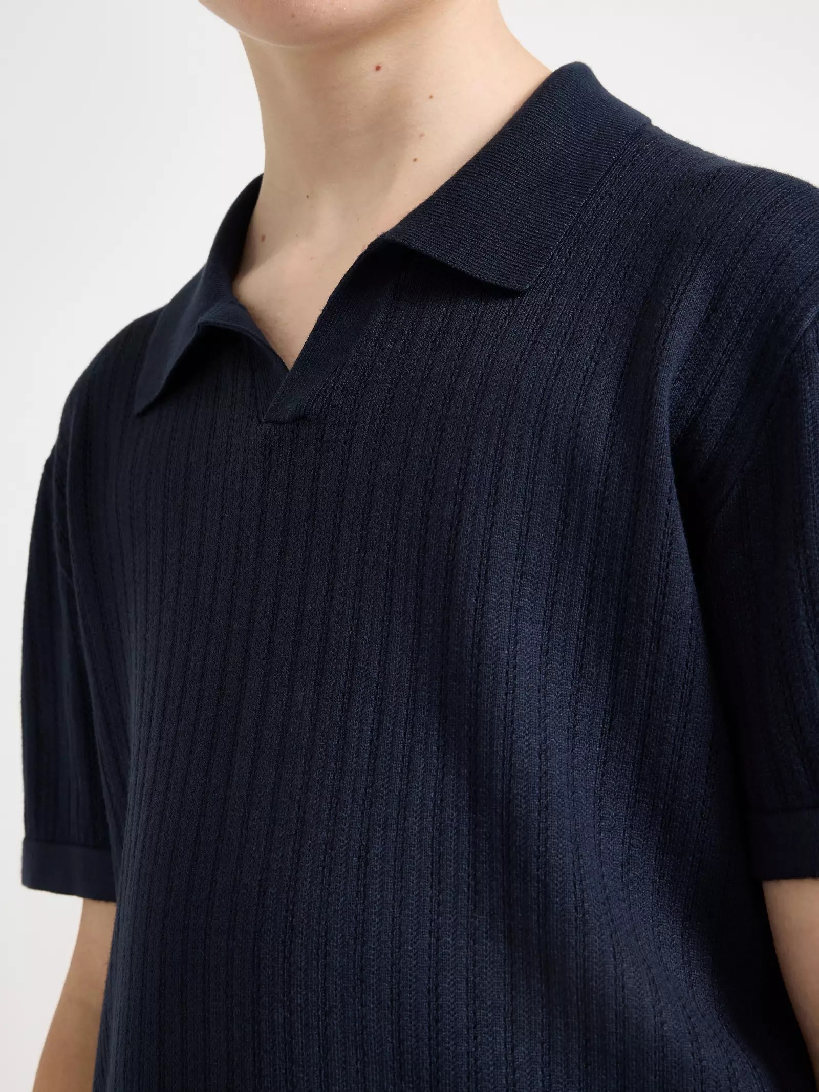 ECOVERO™ Viscose Pattern-Knit Polo Top