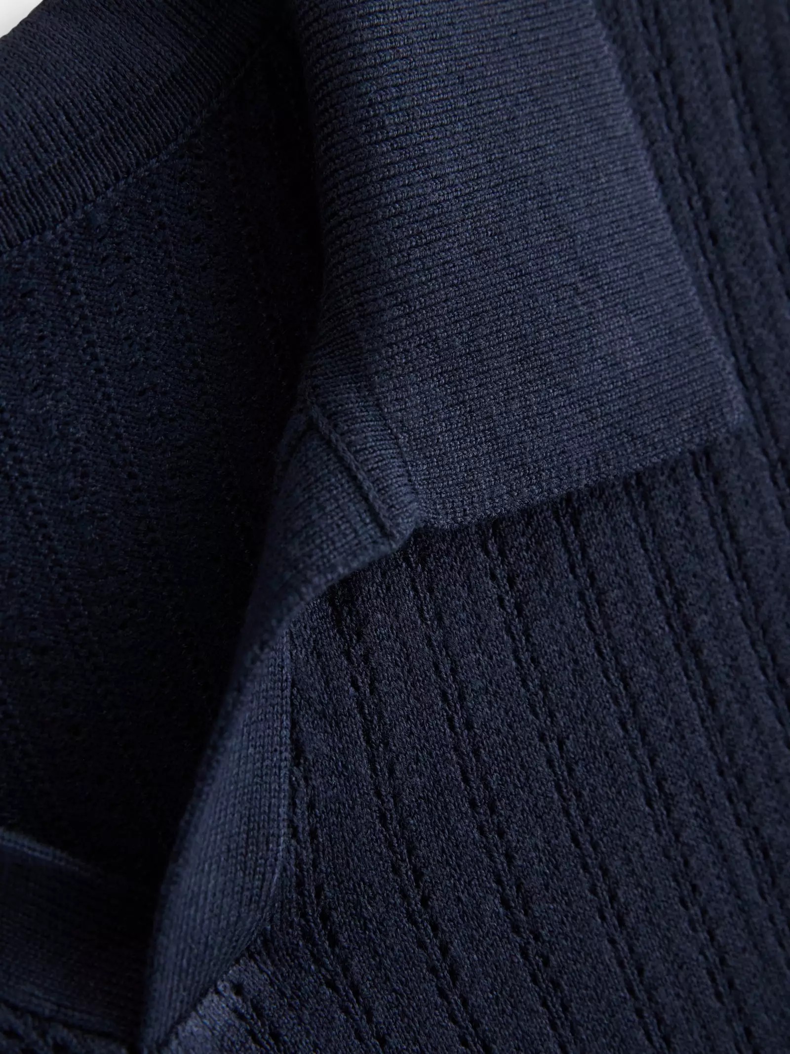 ECOVERO™ Viscose Pattern-Knit Polo Top