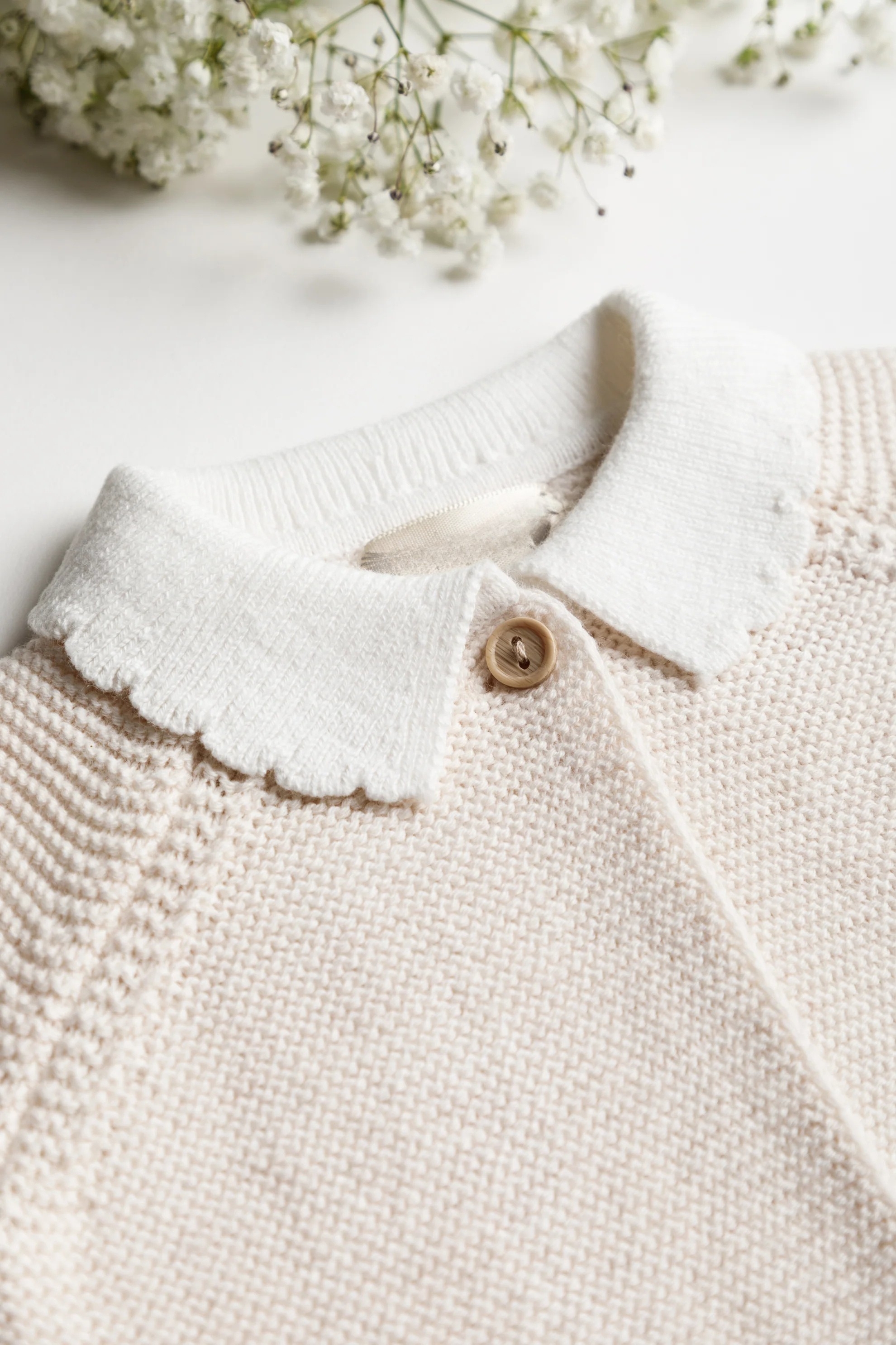 Oat Organic Cotton Scallop Collar Baby Cardigan