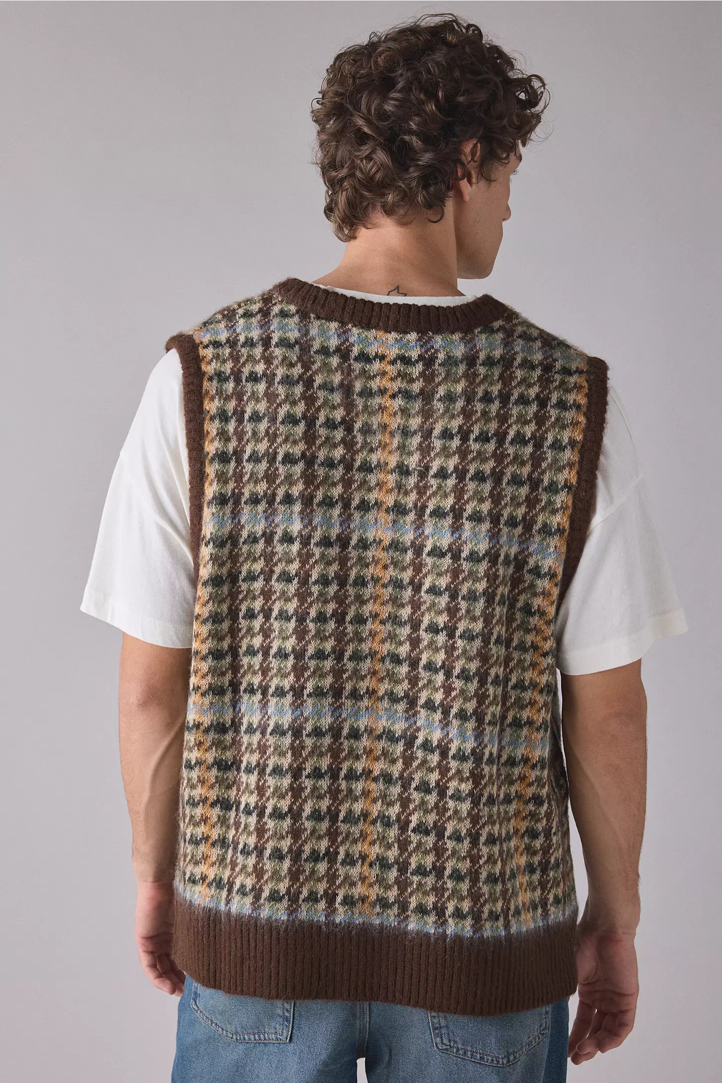 Club Knit Sweater Vest